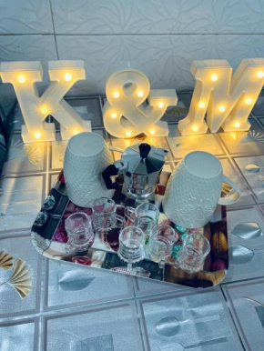 K&M house